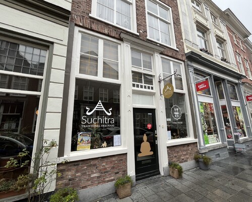 Rogstraat 16, Grave