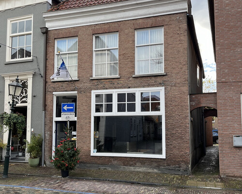 Winkel Woonhuis Opslagruimte