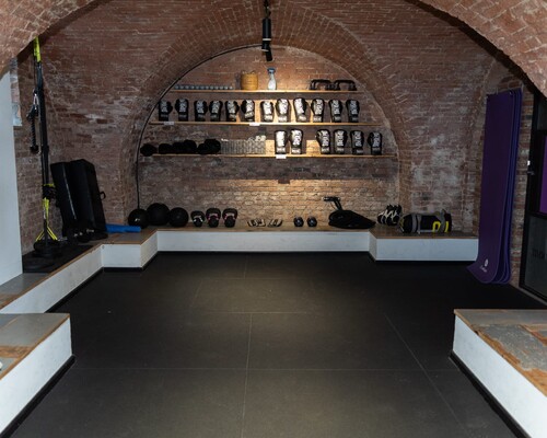 64 m2 bedrijfsruimte 